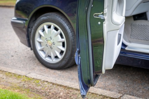 2000 Mercedes-Benz E240 Elegance W210 Te koop (foto 100 van 195)