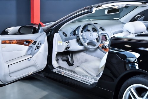 2007 Mercedes-Benz R230 SL550 Convertible 5,5L V8 à vendre (picture 43 of 121)