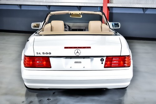1997 Mercedes-Benz R129 SL500 Convertible 5,0L V8 In vendita (immagine 14 di 102)