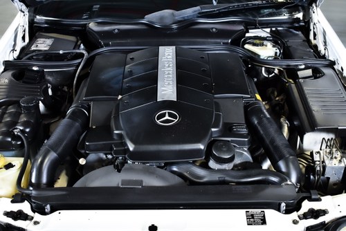 2001 Mercedes-Benz R129 SL500 Convertible 5,0L V8 AMG In vendita (immagine 109 di 115)