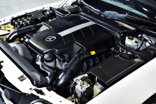 2001 Mercedes-Benz R129 SL500 Convertible 5,0L V8 AMG In vendita (immagine 110 di 115)