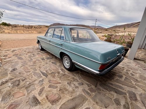 1971 Mercedes-Benz 250 W114 à vendre (picture 14 of 134)