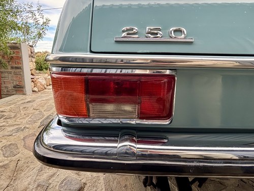 1971 Mercedes-Benz 250 W114 à vendre (picture 95 of 134)