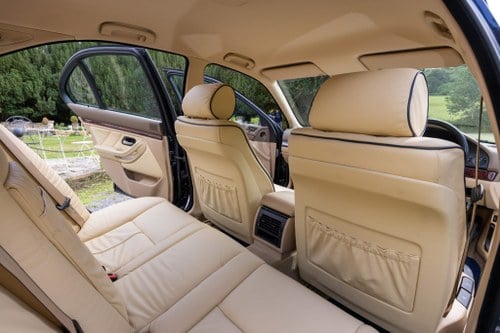 2002 BMW 530i SE (E39) Te koop (foto 30 van 53)