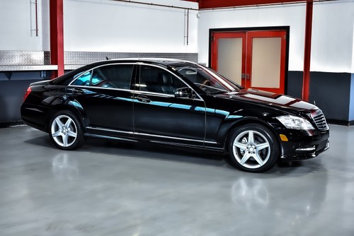 2011 Mercedes-Benz S550 4MATIC Sedan 5,5L V8 à venda (imagem 13 de 96)