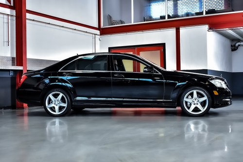 2011 Mercedes-Benz S550 4MATIC Sedan 5,5L V8 à venda (imagem 16 de 96)