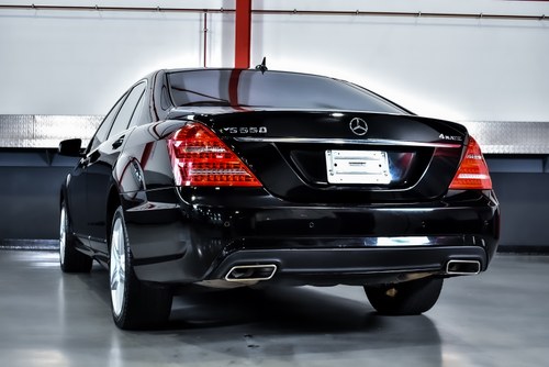 2011 Mercedes-Benz S550 4MATIC Sedan 5,5L V8 à venda (imagem 22 de 96)