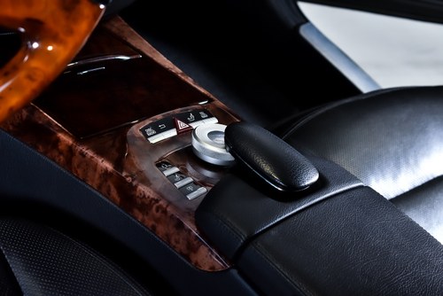 2011 Mercedes-Benz S550 4MATIC Sedan 5,5L V8 à venda (imagem 41 de 96)