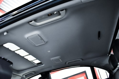 2011 Mercedes-Benz S550 4MATIC Sedan 5,5L V8 à venda (imagem 59 de 96)