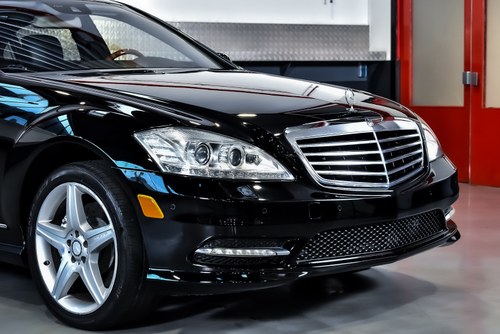 2011 Mercedes-Benz S550 4MATIC Sedan 5,5L V8 à venda (imagem 68 de 96)