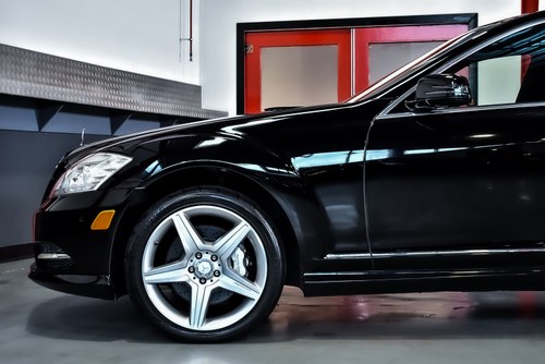 2011 Mercedes-Benz S550 4MATIC Sedan 5,5L V8 à venda (imagem 79 de 96)