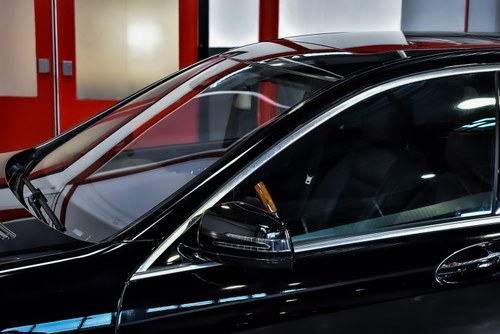 2011 Mercedes-Benz S550 4MATIC Sedan 5,5L V8 à venda (imagem 80 de 96)