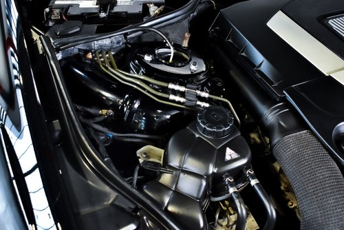 2011 Mercedes-Benz S550 4MATIC Sedan 5,5L V8 à venda (imagem 96 de 96)