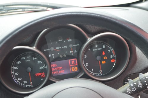 2005 Alfa Romeo 147 3.2 V6 GTA Te koop (foto 31 van 62)