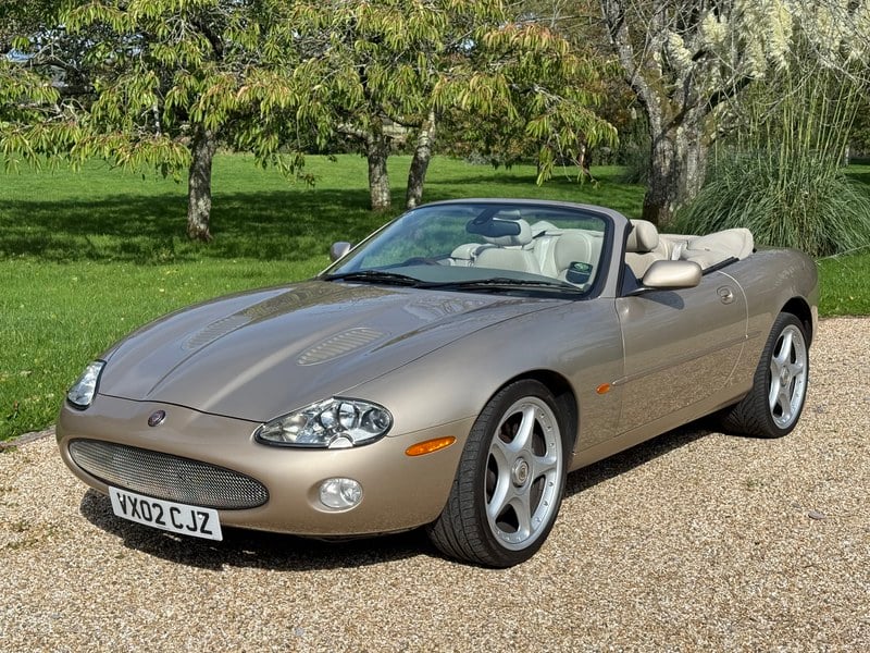 2002 Jaguar X100 XKR Convertible