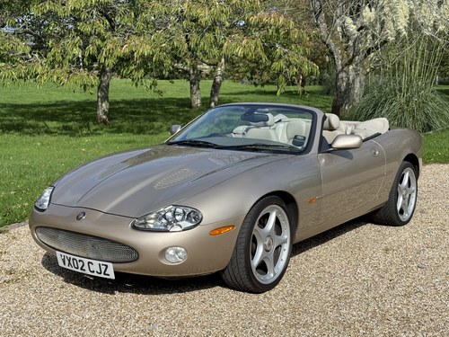 2002 Jaguar X100 XKR Convertible zum Verkauf (Bild 1 von 50)
