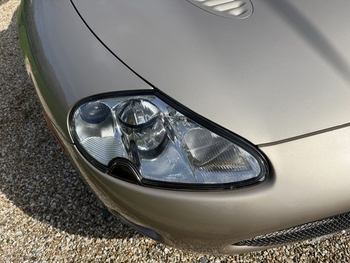 2002 Jaguar X100 XKR Convertible zum Verkauf (Bild 39 von 50)