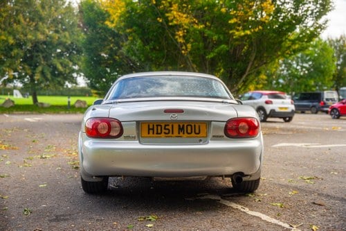 2002 Mazda MX-5 Mk2 1800 Sport Te koop (foto 18 van 102)