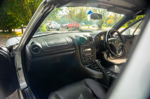 2002 Mazda MX-5 Mk2 1800 Sport Te koop (foto 35 van 102)