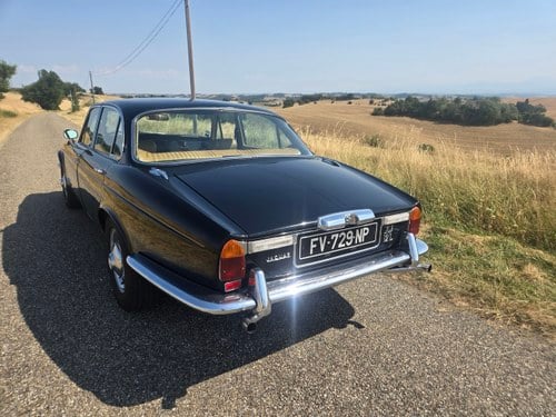 1974 Jaguar XJ12 Series 2 Te koop (foto 11 van 258)