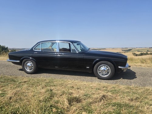 1974 Jaguar XJ12 Series 2 Te koop (foto 51 van 258)