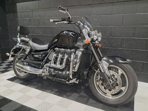 2010 TRIUMPH ROCKET III Roadster En Venta