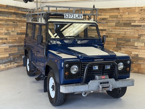 1998 Land Rover Defender 110 Station Wagon 300 TDi Ex-GAFIRS In vendita (immagine 1 di 119)