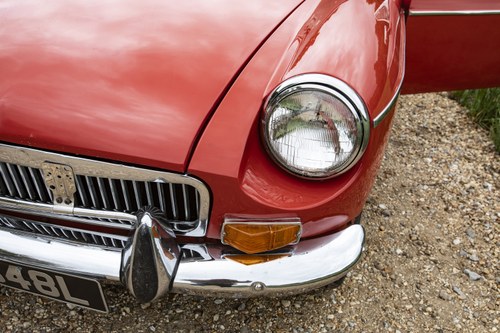 1973 MG B Roadster Te koop (foto 77 van 104)