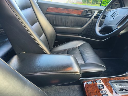 1991 Mercedes-Benz W124 300CE 24V ‘3.4L’ AMG 1 of 25 à vendre (picture 62 of 174)