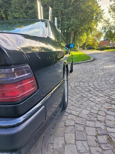 1991 Mercedes-Benz W124 300CE 24V ‘3.4L’ AMG 1 of 25 à vendre (picture 93 of 174)