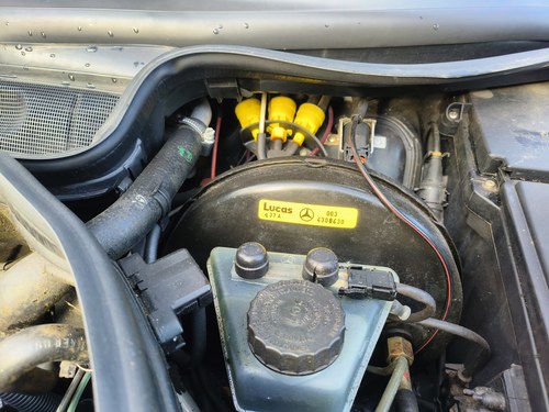 1991 Mercedes-Benz W124 300CE 24V ‘3.4L’ AMG 1 of 25 à vendre (picture 156 of 174)