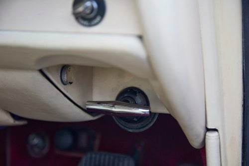 1971 Rolls-Royce Corniche 2 Door Saloon RHD Te koop (foto 18 van 128)