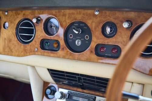 1971 Rolls-Royce Corniche 2 Door Saloon RHD Te koop (foto 20 van 128)