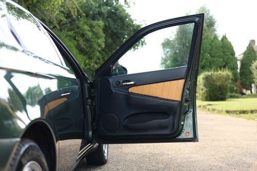 1999 Alfa Romeo 156 2.0 T Spark Lusso Manual zum Verkauf (Bild 18 von 275)