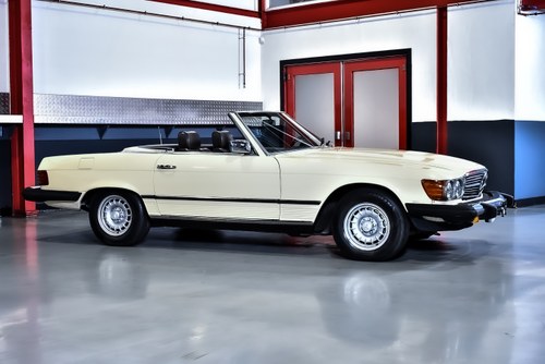 1982 Mercedes-Benz R107 380SL Convertible 3,8L V8 In vendita (immagine 15 di 96)