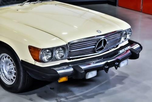 1982 Mercedes-Benz R107 380SL Convertible 3,8L V8 In vendita (immagine 55 di 96)