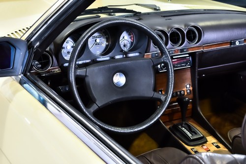 1982 Mercedes-Benz R107 380SL Convertible 3,8L V8 In vendita (immagine 75 di 96)