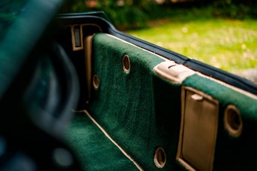 1990 Aston Martin Virage 6.3L 500bhp ‘Widebody’ RHD In vendita (immagine 83 di 180)