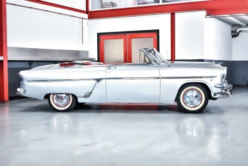 1954 Ford Crestline Sunliner Convertible 239CI V8 Te koop (foto 10 van 77)