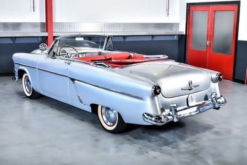 1954 Ford Crestline Sunliner Convertible 239CI V8 Te koop (foto 15 van 77)
