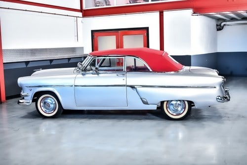 1954 Ford Crestline Sunliner Convertible 239CI V8 Te koop (foto 26 van 77)