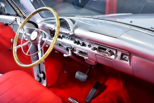 1954 Ford Crestline Sunliner Convertible 239CI V8 Te koop (foto 45 van 77)