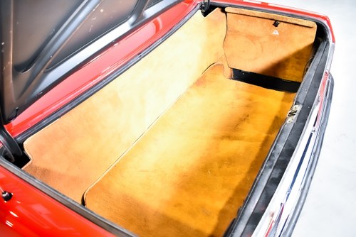 1985 Mercedes-Benz R107 380SL Convertible 3,8L V8 For Sale (picture 56 of 104)