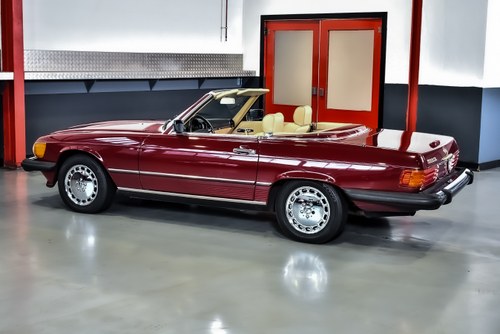 1988 Mercedes-Benz R107 560SL Convertible 5,6L V8 For Sale (picture 25 of 121)