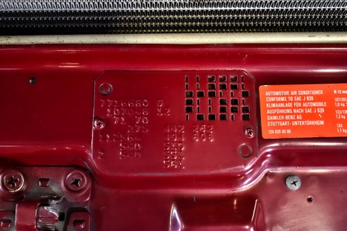 1988 Mercedes-Benz R107 560SL Convertible 5,6L V8 For Sale (picture 103 of 121)