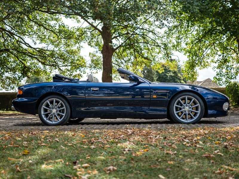 2001 Aston Martin DB7 V12 Vantage Volante