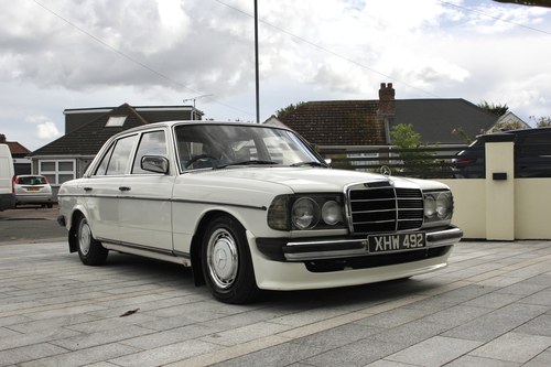 1979 Mercedes Benz W123 200 Te koop (foto 12 van 127)