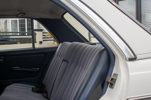 1979 Mercedes Benz W123 200 Te koop (foto 53 van 127)