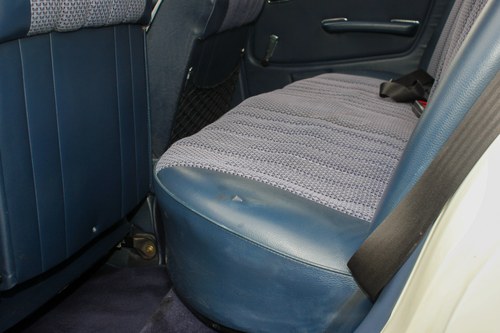 1979 Mercedes Benz W123 200 Te koop (foto 55 van 127)