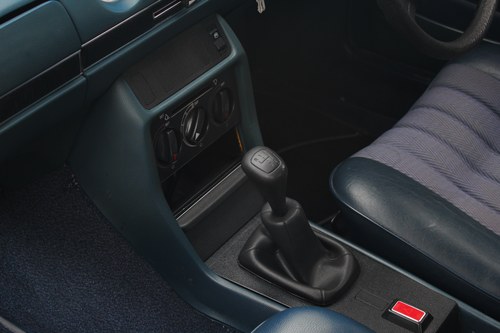 1979 Mercedes Benz W123 200 Te koop (foto 62 van 127)